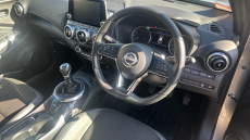 Nissan Juke 1.0 DiG-T 114 N-Connecta 5dr Petrol Hatchback